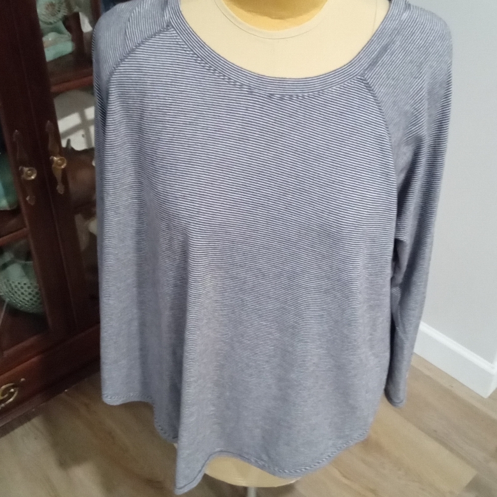 Tommy Hilfiger Plus Size XXL Navy Blue & White Striped Long Sleeve Top